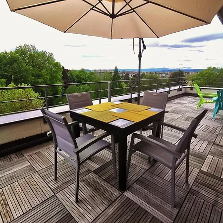 Le Rooftop Du 10 Apartment *